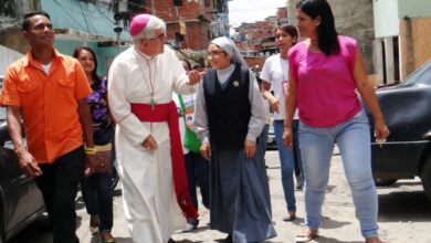 Photo of El Papa acaricia a Petare, el barrio más grande y esperanzador de Latinoamérica