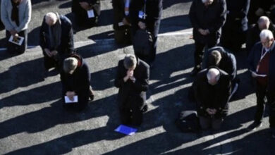 Photo of El clero francés reza en Lourdes por las víctimas de abusos