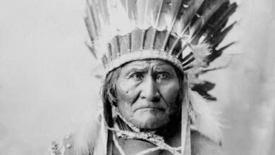 Photo of Un apache, bisnieto de Gerónimo, sobre la Leyenda Negra antiespañola: «La diferencia es que los ingleses mataron a todos los indios»