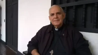 Photo of “La Iglesia católica busca caminos para poner fin a la guerra”