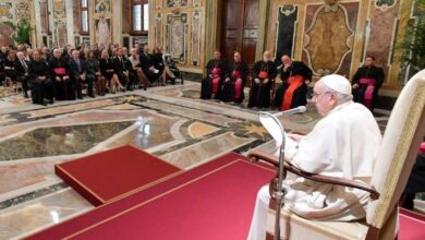 Photo of Papa Francisco recibe a fundación que ayuda a los que sufren “los efectos devastadores de la guerra”