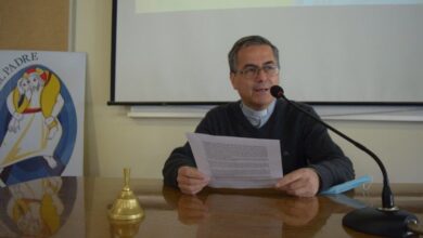 Photo of Mons. Sergio Pérez de Arce: “Si los laicos sienten que solo deciden algunos, eso los aleja”