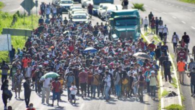 Photo of ﻿ Migrantes venezolanos alistan caravana hacia EEUU desde México