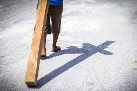 Photo of “El que quiera seguirme que cargue con su cruz”