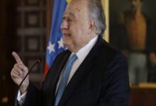 Photo of Venezuela necesita una apertura petrolera total, dijo Humberto Calderón Berti
