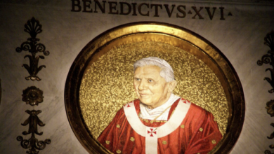 Photo of Benedicto XVI: «Su vida, su estilo, sus relaciones, sus obras y gestos y su fe sin manipulación mediática son el Testamento de Ratzinger»
