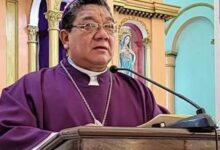 Photo of Obispos de Bolivia: «La lucha que ha herido al país es entre la luz y la oscuridad, y afecta al mundo entero»