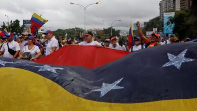 Photo of “Marcha de las ollas vacías”: miles de venezolanos vuelven a protestar contra el régimen de Maduro para exigir aumentos salariales