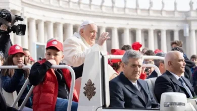 Photo of El Papa Francisco advierte que “no se debe nunca asesinar en nombre de Dios”