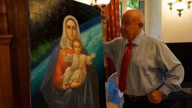 Photo of Nuestra Señora del Cosmos: el primer hombre en pasear en el espacio pintó a María en un icono único