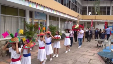 Photo of Portugueses celebraron la tradicional «Festa das Fogaceiras» en Turumo