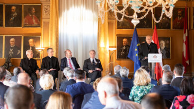 Photo of Orden de Malta acoge en Roma a 100 eurodiputados para hablar de Cristianismo