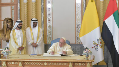Photo of Por qué Abu Dhabi busca el diálogo con el Papa Francisco